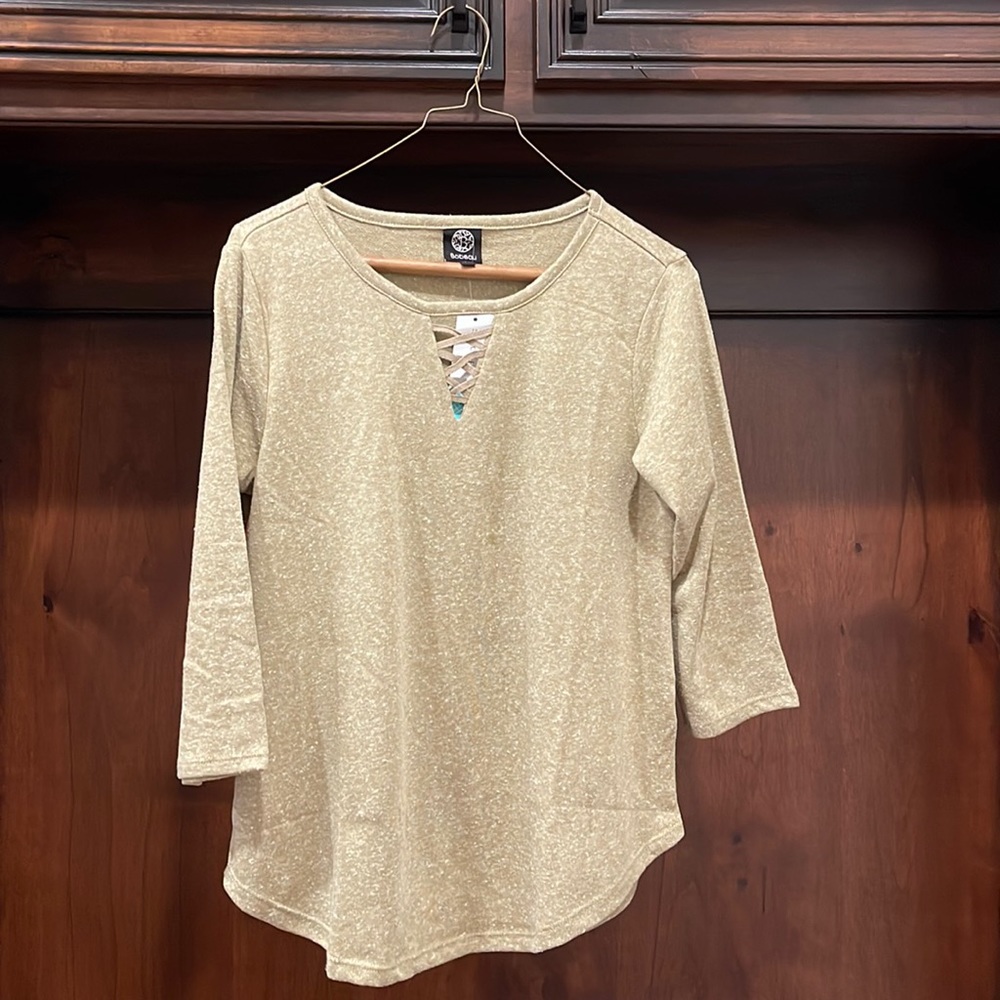 NWT Skarlet lace up detail knit top
